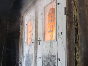 Протипожежні двері та ворота